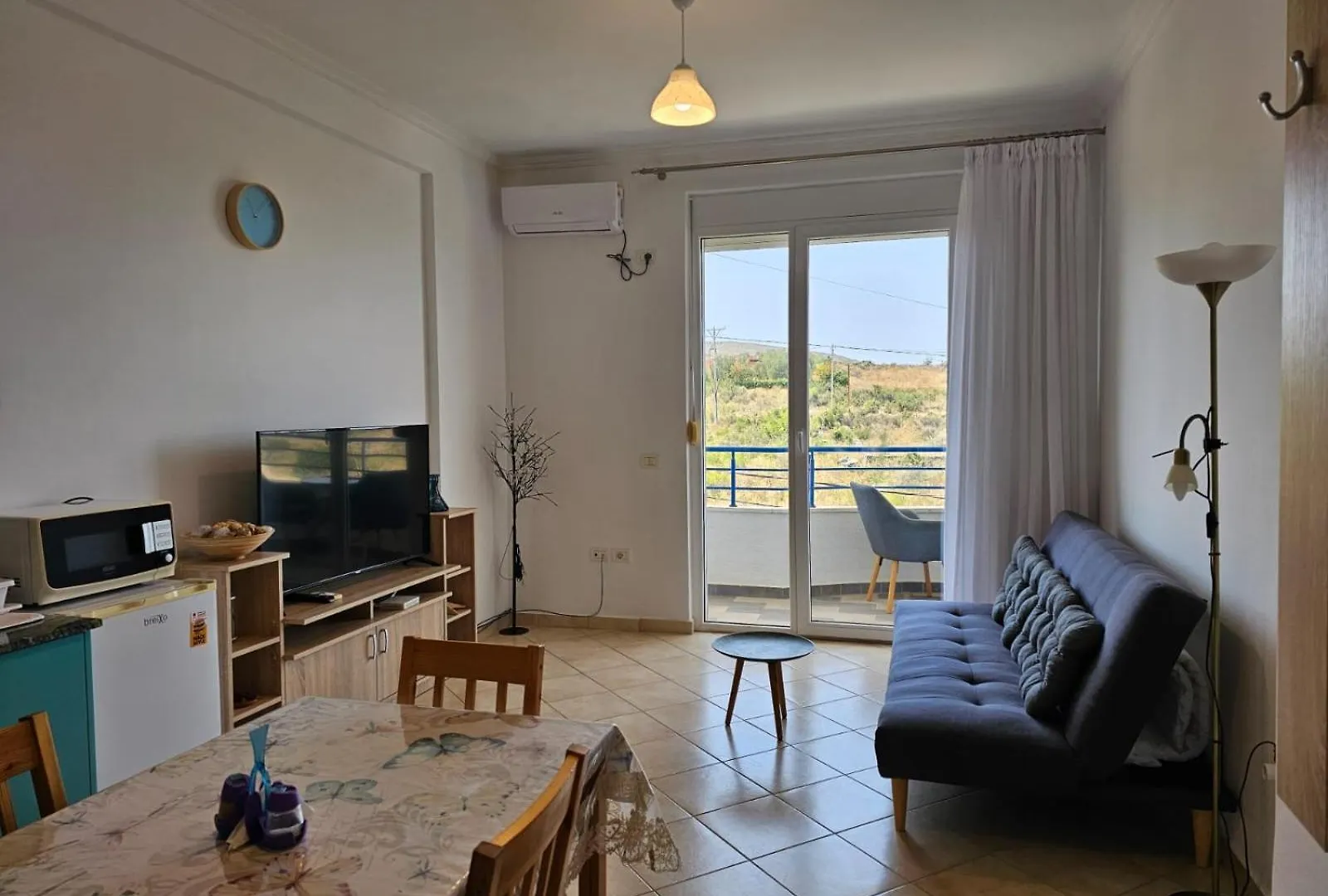 アパート Aleks Apartement Sarandë